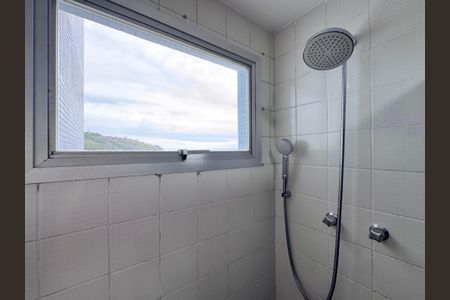 Apartamento à venda com 75m², 2 quartos e 2 vagas Apartamento à venda com 75m², 2 quartos e 2 vagasBanheiro Social