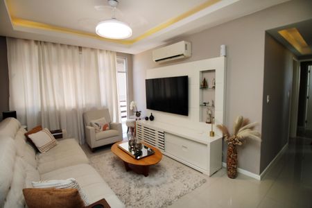 Sala de apartamento para alugar com 2 quartos, 75m² em Vila da Penha, Rio de Janeiro