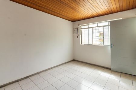 Sala de casa à venda com 2 quartos, 176m² em Chácara Seis de Outubro, São Paulo