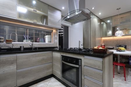 Casa à venda com 312m², 3 quartos e 3 vagasCozinha