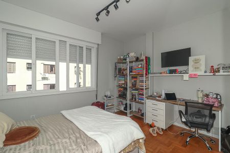 Quarto de apartamento à venda com 1 quarto, 46m² em Bom Jesus, Porto Alegre