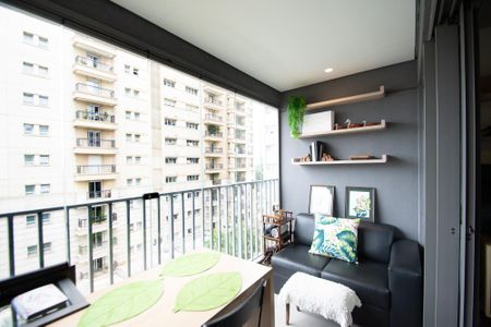 varanda quarto studio saleta de kitnet/studio à venda com 1 quarto, 23m² em Cerqueira César, São Paulo