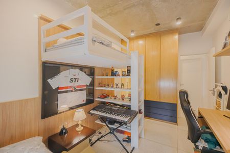 Apartamento para alugar com 101m², 2 quartos e 2 vagasQuarto