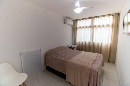 Apartamento à venda com 75m², 2 quartos e 1 vaga Apartamento à venda com 75m², 2 quartos e 1 vagaSuíte
