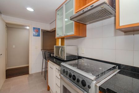 Apartamento para alugar com 110m², 2 quartos e 2 vagasCozinha
