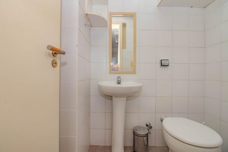 Apartamento para alugar com 110m², 2 quartos e 2 vagasBanheiro de Serviço