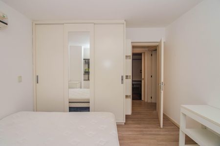 Apartamento para alugar com 110m², 2 quartos e 2 vagasQuarto