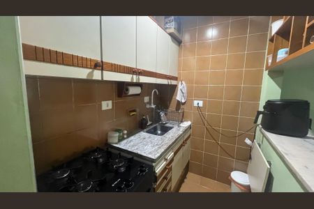 Apartamento à venda com 1 quarto, 48m² em Vila Lidia, Campinas