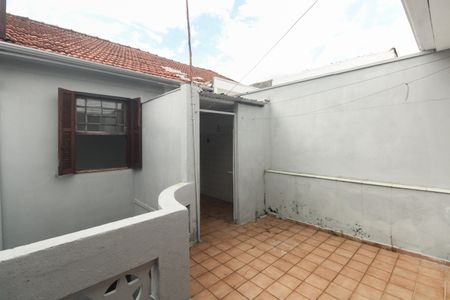 Casa à venda com 90m², 2 quartos e sem vagaQuintal