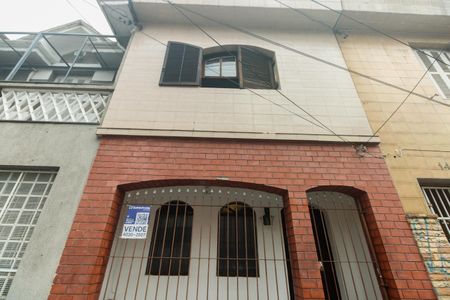 Casa à venda com 90m², 2 quartos e sem vagaFachada