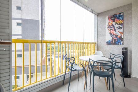 Sacada de apartamento à venda com 2 quartos, 56m² em Bela Vista, Osasco
