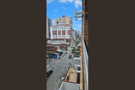 Vista de apartamento para alugar com 2 quartos, 58m² em Guilhermina, Praia Grande