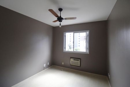 Apartamento à venda com 69m², 3 quartos e 1 vagaQuarto 2