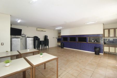 Apartamento à venda com 69m², 3 quartos e 1 vagaÁrea comum - Salão de festas