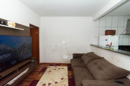 Sala de casa à venda com 3 quartos, 374m² em Diamante, Contagem