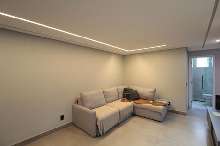 Sala de apartamento para alugar com 3 quartos, 125m² em Liberdade, Belo Horizonte