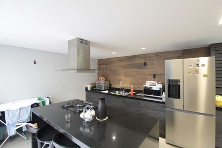 Apartamento à venda com 125m², 3 quartos e 2 vagasCozinha