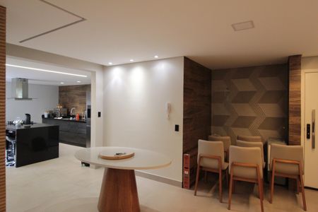 Apartamento à venda com 125m², 3 quartos e 2 vagasSala