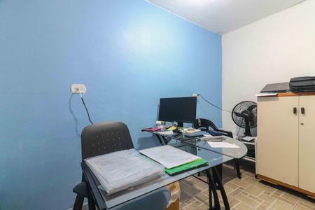 Casa à venda com 290m², 3 quartos e 4 vagasEscritório - Garagem