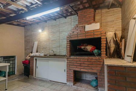 Casa à venda com 290m², 3 quartos e 4 vagasChurrasqueira