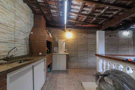 Casa à venda com 290m², 3 quartos e 4 vagasChurrasqueira