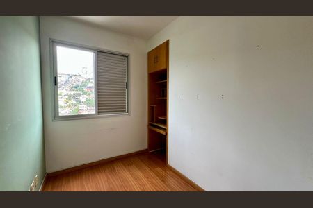 Quarto  de apartamento à venda com 3 quartos, 76m² em Estoril, Belo Horizonte