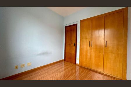 Quarto  de apartamento à venda com 3 quartos, 76m² em Estoril, Belo Horizonte