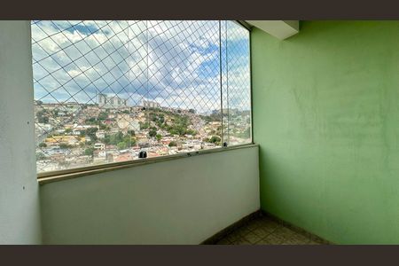 Varanda  de apartamento à venda com 3 quartos, 76m² em Estoril, Belo Horizonte