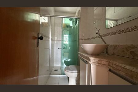 Apartamento para alugar com 76m², 3 quartos e 1 vaga Apartamento para alugar com 76m², 3 quartos e 1 vagaBanheiro