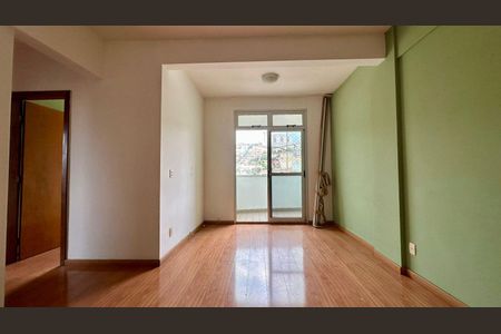 Sala  de apartamento à venda com 3 quartos, 76m² em Estoril, Belo Horizonte