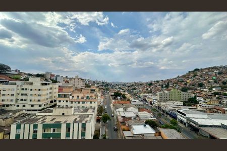 Apartamento para alugar com 76m², 3 quartos e 1 vaga Apartamento para alugar com 76m², 3 quartos e 1 vagaVista