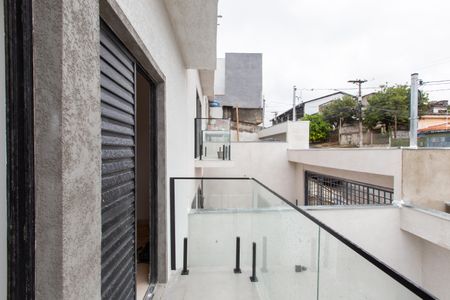 Casa à venda com 90m², 2 quartos e 2 vagasVaranda do Quarto 1 