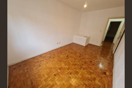 Casa à venda com 250m², 4 quartos e 2 vagas Casa à venda com 250m², 4 quartos e 2 vagascasa 2 - quarto