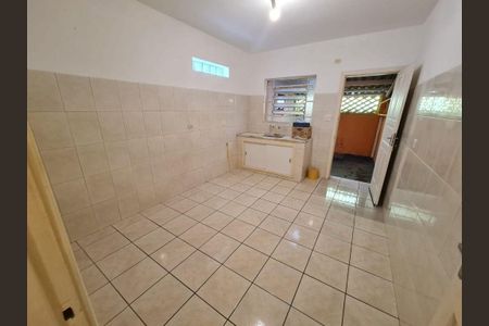 Casa à venda com 250m², 4 quartos e 2 vagas Casa à venda com 250m², 4 quartos e 2 vagascasa 2 - cozinha