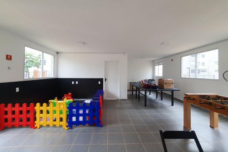 Apartamento à venda com 42m², 2 quartos e sem vagaÁrea comum -jogos