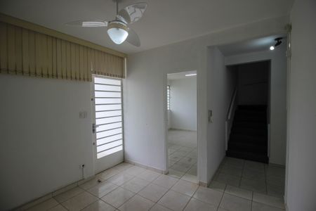 Casa para alugar com 3 quartos, 169m² em Vila Trujillo, Sorocaba