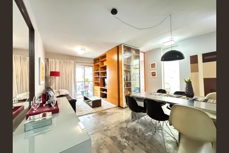 Sala de apartamento para alugar com 2 quartos, 62m² em Vila Nova Conceição, São Paulo