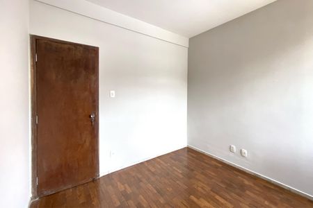 Apartamento para alugar com 140m², 4 quartos e 1 vagaQuarto 3