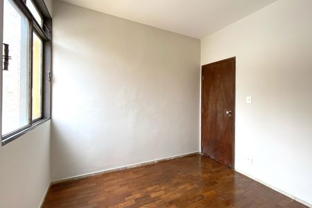 Apartamento para alugar com 140m², 4 quartos e 1 vagaQuarto 1