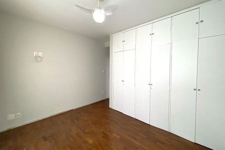 Apartamento para alugar com 140m², 4 quartos e 1 vagaSuíte 1
