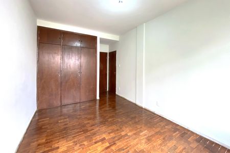 Apartamento para alugar com 140m², 4 quartos e 1 vagaQuarto 2