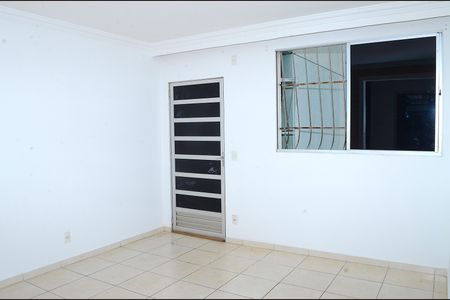 Sala de apartamento para alugar com 2 quartos, 45m² em Jardim Vitoria, Belo Horizonte