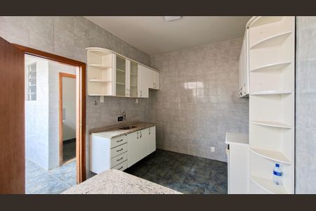 Apartamento à venda com 110m², 2 quartos e sem vaga Apartamento à venda com 110m², 2 quartos e sem vagaCozinha