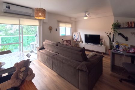 Apartamento para alugar com 2 quartos, 88m² em José Menino, Santos