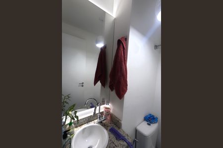 Apartamento para alugar com 2 quartos, 88m² em José Menino, Santos