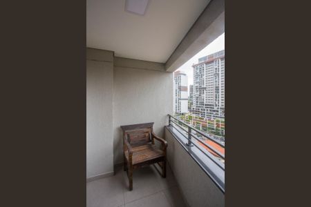 Varanda de kitnet/studio para alugar com 1 quarto, 25m² em Jardim das Acacias, São Paulo