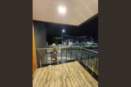 Casa à venda com 220m², 3 quartos e 4 vagasVaranda da suíte 1