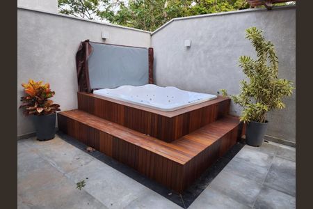 Casa à venda com 220m², 3 quartos e 4 vagasEspaço Gourmet