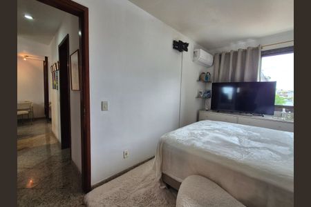 Apartamento à venda com 77m², 2 quartos e 1 vaga Apartamento à venda com 77m², 2 quartos e 1 vagaSuite