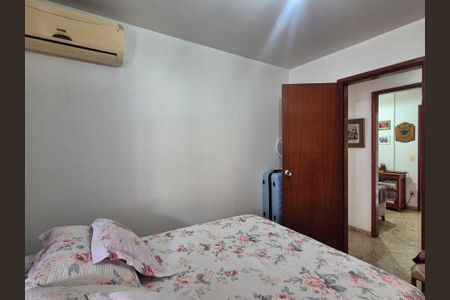 Apartamento à venda com 77m², 2 quartos e 1 vaga Apartamento à venda com 77m², 2 quartos e 1 vagaQuarto